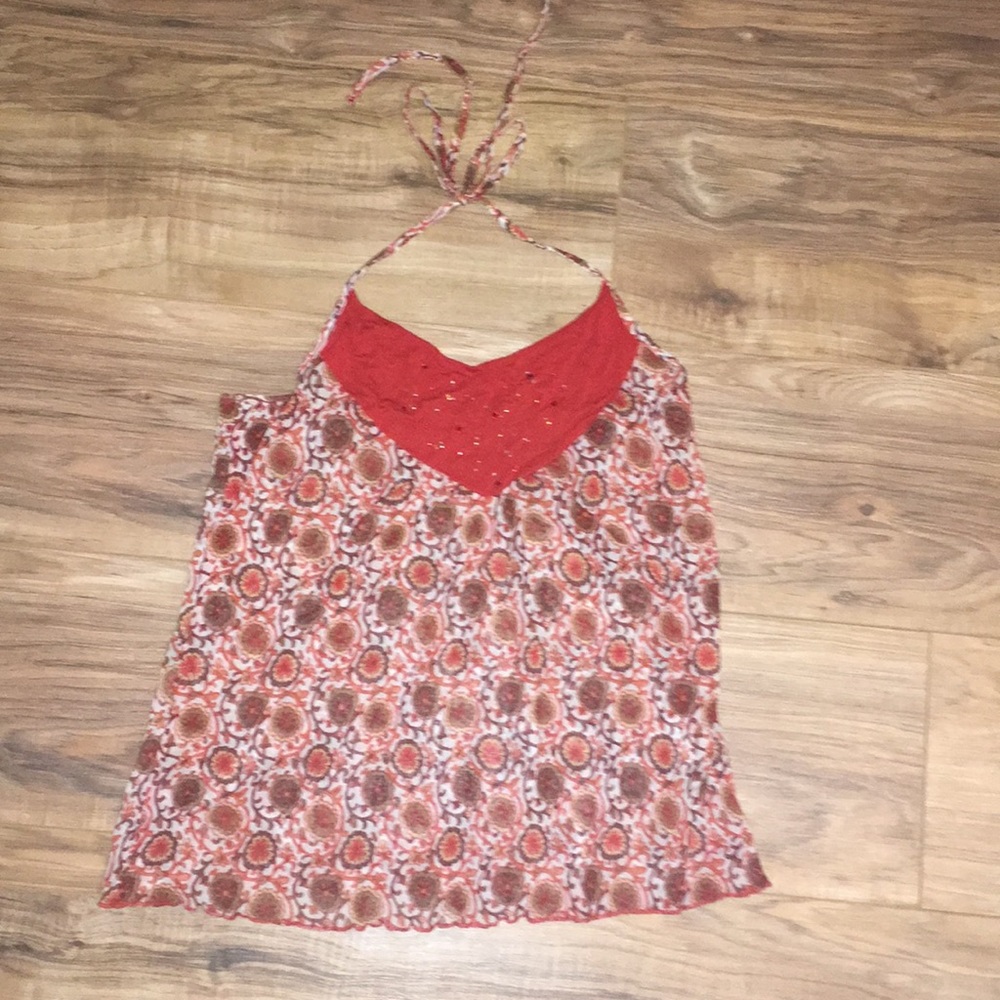 Super cute tank top!